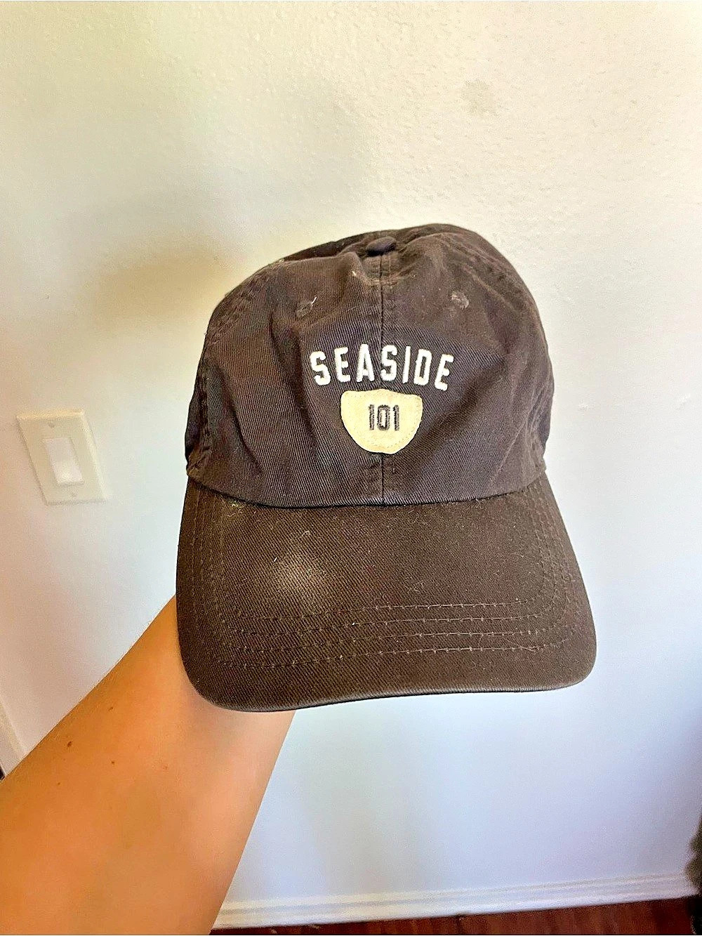 Ahead Seaside 101 Black Hat
